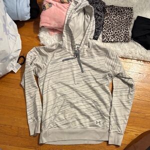 Under Armour Women's Gray Patterned Hoodie